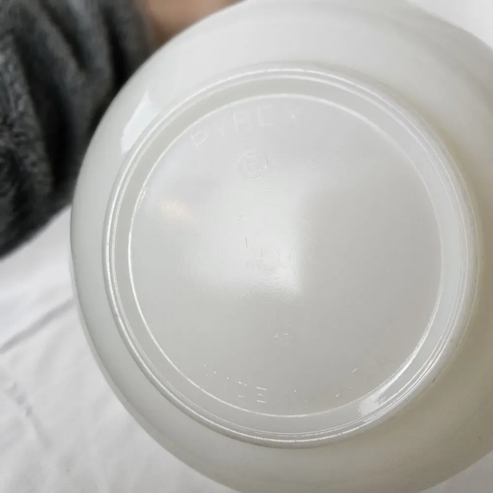 Vtg White Pyrex Ribbed Milk Glass 4 Qt Mixing Bowl for Hamilton Beach Mixer #11